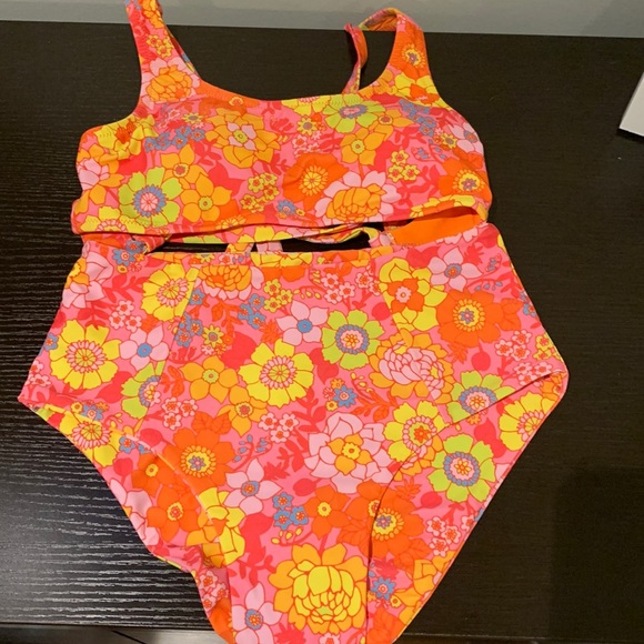 Kulani kinis - Picture 2 of 4